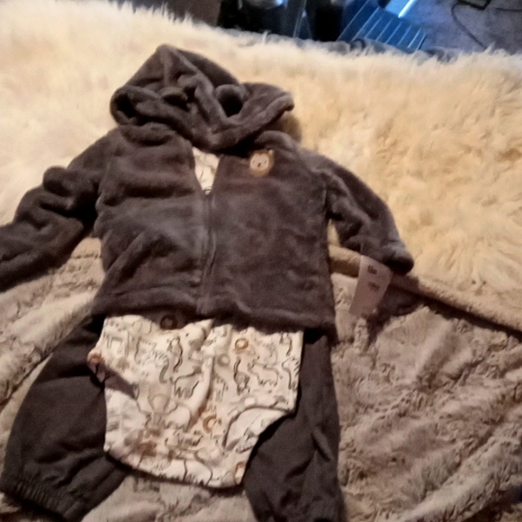 3 pc outfit - Picture 1 of 1